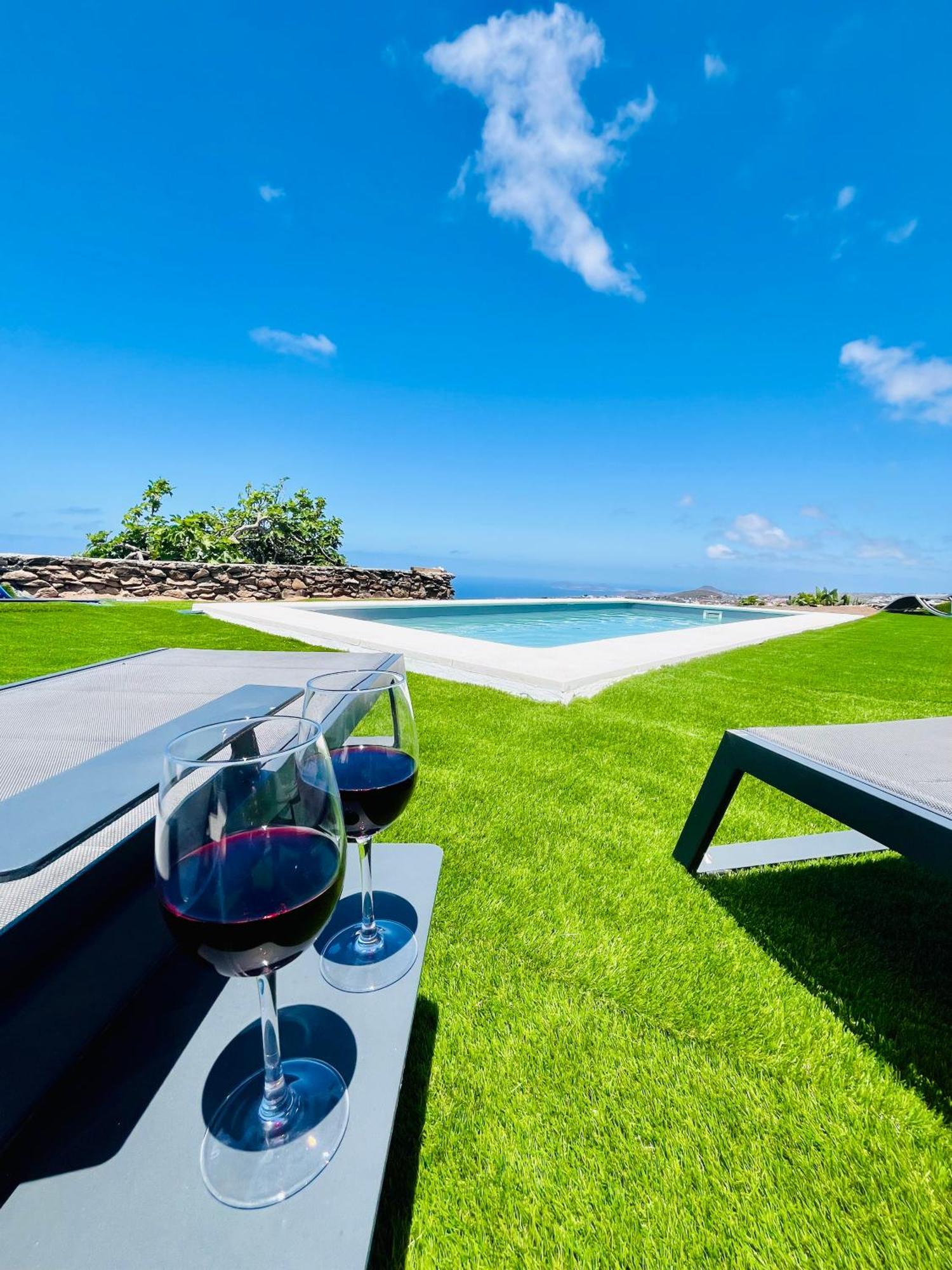 Villa Alegria Gran Canaria Piscina Climatizada ラスパルマス・デ・グランカナリア エクステリア 写真