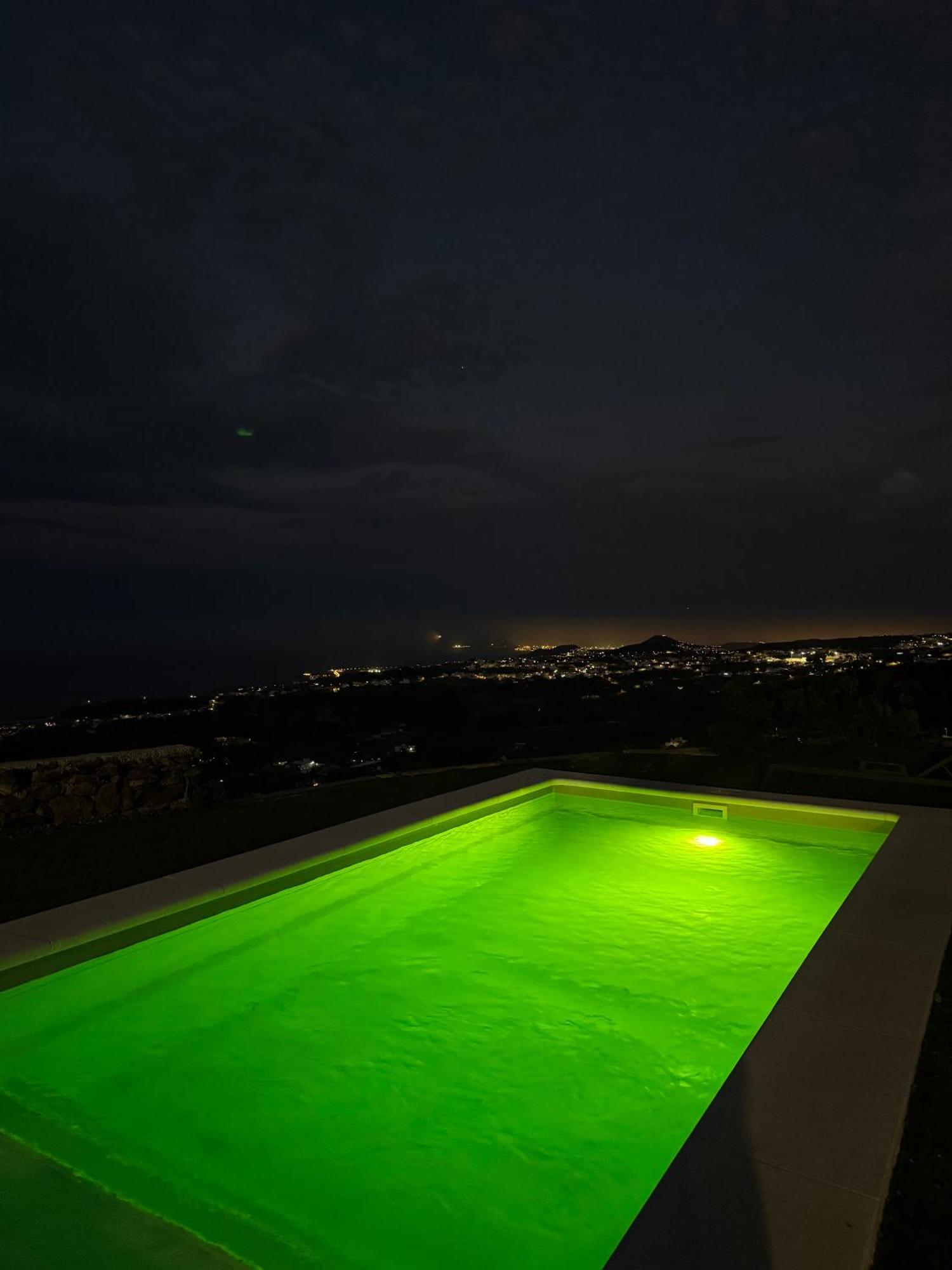 Villa Alegria Gran Canaria Piscina Climatizada ラスパルマス・デ・グランカナリア エクステリア 写真