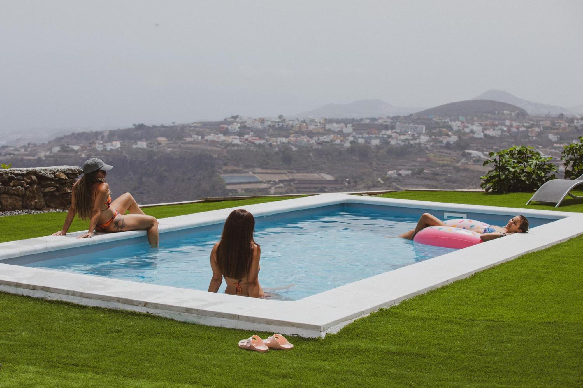 Villa Alegria Gran Canaria Piscina Climatizada ラスパルマス・デ・グランカナリア エクステリア 写真
